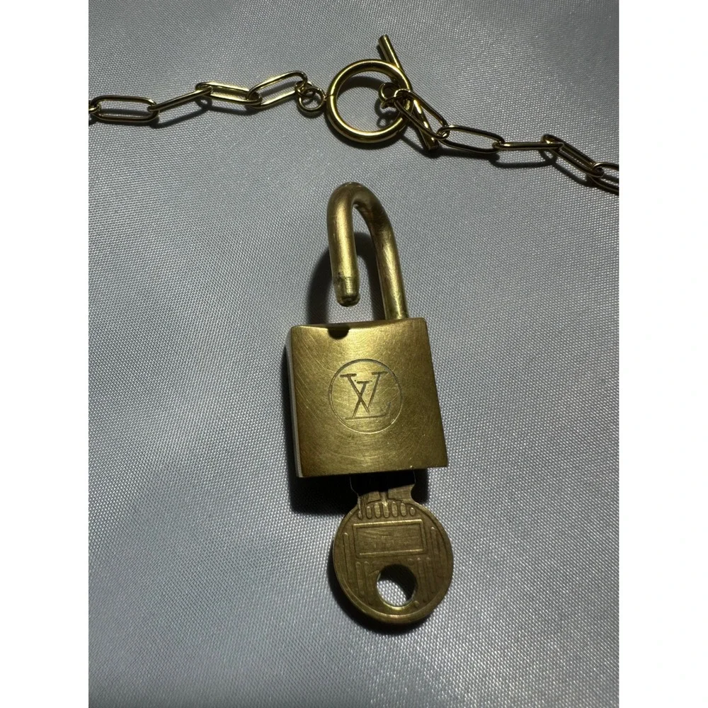 Louis Vuitton Brass Padlock 202 and Key with Gold Tone Paperclip Chain Necklace